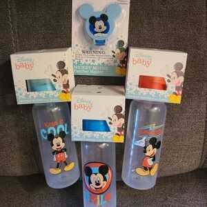 Disney Baby MICKEY MOUSE 4 pc Baby Set-9 oz bottle